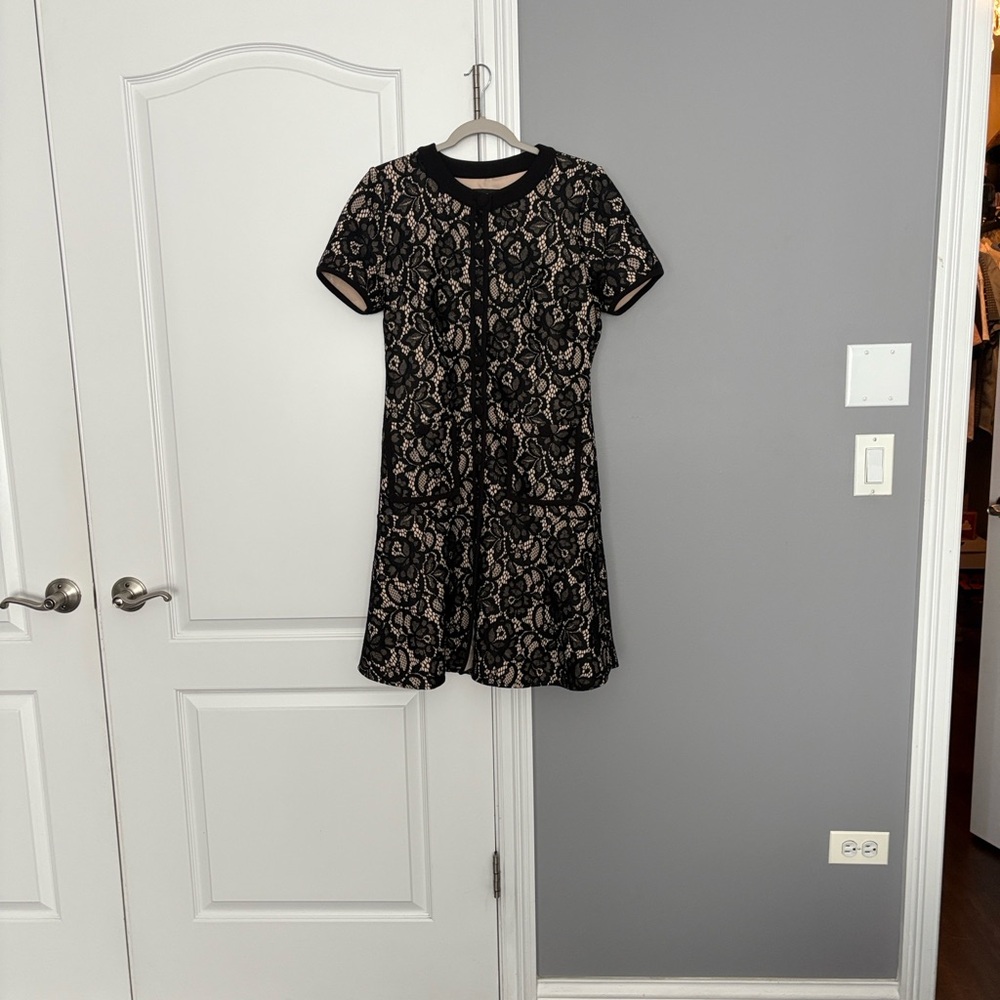 Alexia Admor Gold and Black Tag